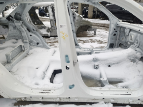 Body pillar central right Mercedes W167 GLE 350 450 20-23 on the body