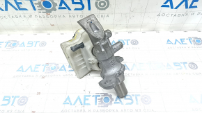Main brake cylinder with reservoir Mercedes W167 GLE 350 450 20-23 with cover, reservoir melted