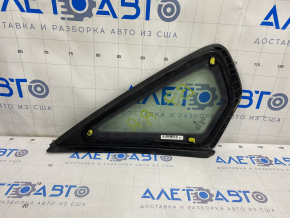 Window blind glass rear right VW Passat b7 12-15 USA matte, molding peeling off, scratch on molding