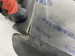 Window blind glass rear right VW Passat b7 12-15 USA matte, molding peeling off, scratch on glass