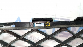 Mercedes W167 GLE 350 450 20-23 front bumper central grille cracked