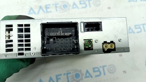 TRUNK-MOUNTED RADIO RECEIVER Audi A6 C7 12-18