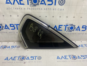 Window blind glass rear right VW Passat b8 16-19 USA chrome, scratches on chrome, tear of seal