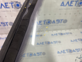 Window blind glass rear right VW Passat b8 16-19 USA chrome, scratches on chrome, tear of seal, scratch on glass