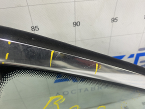 Window blind glass rear right VW Passat b8 16-19 USA chrome, scratches on chrome, scratch on glass