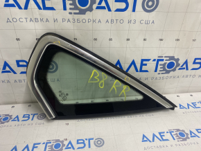 Window blind glass rear right VW Passat b8 16-19 USA chrome, scratches on chrome