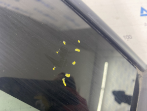 Window blind glass rear right Subaru Forester 19- SK scratches on glass