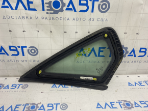 Window blind glass rear right VW Passat b7 12-15 USA mat peeling off molding, dents on molding, scratch on glass