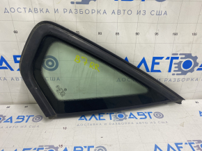 Window blind glass rear right VW Passat b7 12-15 USA mat peeling off molding, dents on molding, scratch on glass