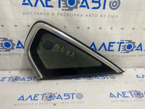 Window blind glass rear right VW Passat b7 12-15 USA chrome, scratches on chrome
