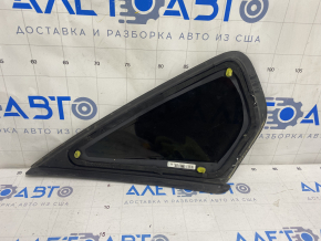 Window blind glass rear right VW Passat b7 12-15 USA chrome, scratches on chrome, scratches on glass