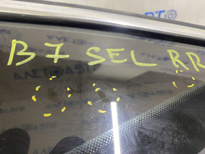 Window blind glass rear right VW Passat b7 12-15 USA chrome, scratches on chrome, scratches on glass