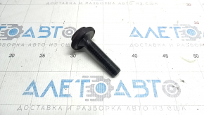 Front left hub mounting bolt Audi A6 C7 12-18 central
