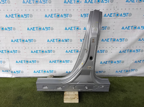 The central left body pillar of Honda Accord 18-22 is sawn off, butt