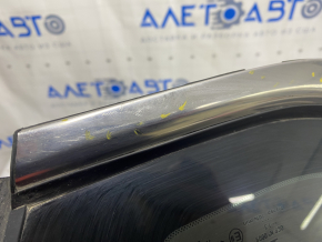Window blind glass rear right Ford Fusion mk5 13-20 one chrome, scratches on chrome, scratches on glass