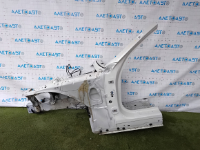 Front left quarter BMW 5 G30 17-23 white