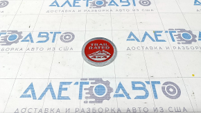Jeep Renegade 15-23 Trail Rated Front Right Wing Emblem