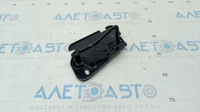 Left hood lock bracket Audi Q7 16-