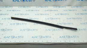 Glass seal inside front left door Audi Q7 16-