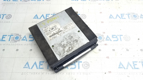 CD CHANGER Mazda3 03-08 scratches
