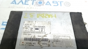 CD CHANGER Mazda3 03-08 scratches