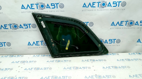 Window blind glass rear right Audi Q7 16- tinted, with molding black, paint peeling