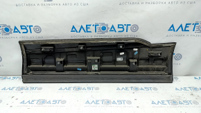 Door trim lower rear right Audi Q7 16-19 black molding, quattro, butt, crack in fastening