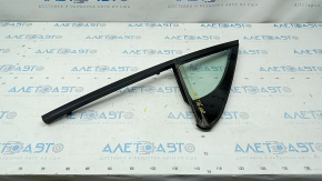 Door glass triangle with seal front right Audi Q7 16-