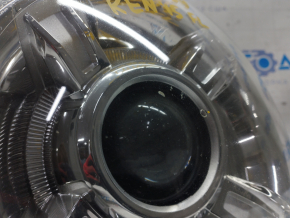 Headlight front left complete Jeep Renegade 15-18 prerest, xenon, without plug, scratches, sand