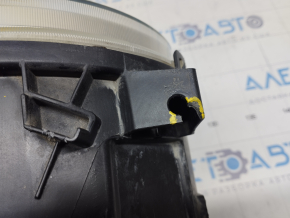 Front right headlight complete Jeep Renegade 15-18 prerest, xenon, scratches, sand, broken mount