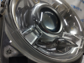 Front right headlight complete Jeep Renegade 15-18 prerest, xenon, scratches, sand, broken mount