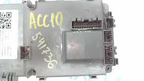 Honda Accord 18-22 under-dash fuse box broken fasteners, chip broken, pins bent