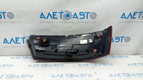 Left taillight Audi Q7 16-19 scratches