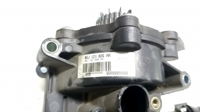 Cooling pump with thermostat housing assembly Audi A6 C7 12-15 2.0T