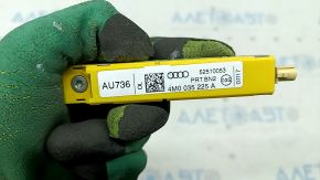 Antenna amplifier left Audi Q7 16- trunk door