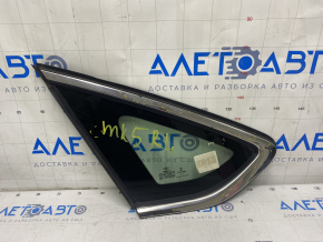 Window blind glass rear left Ford Fusion mk5 13-20 two chrome, scratches on chrome, scratch on glass