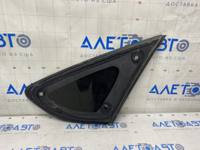 Window blind glass rear left Ford Fusion mk5 13-20 one chrome, scratches on chrome, scratches on molding