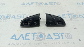 Audi Q7 16-19 steering wheel control buttons broken fasteners