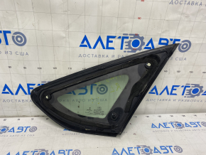 Window blind glass rear left Ford Fusion mk5 17 one chrome, scratches on chrome, scratch on glass