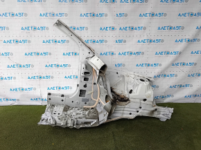 Front quarter left Mercedes GLC 16-22 white