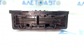Front right door computer Ford Mustang mk6 15 - cracks in fasteners