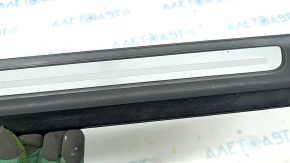 Door sill trim front right outer Audi Q7 16- black with chrome, scratches