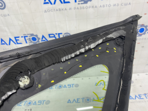 Window blind glass rear right Ford Fusion mk5 13-20 one chrome, scratches on chrome, defect of spraying
