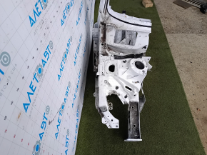 Front right quarter Audi A4 B9 17 - white, dents