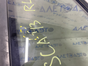 Window blind glass rear left Ford Escape MK3 13-19 chrome, scratches on chrome, scratches on glass