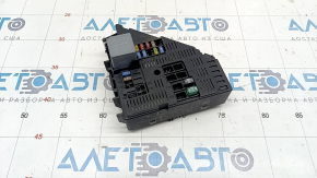Volvo XC90 16-22 small underhood fuse box