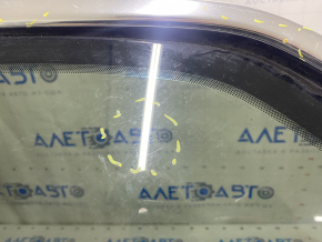 Window blind glass rear left Ford C-max MK2 13-18 one chrome, scratches on chrome, scratches on glass
