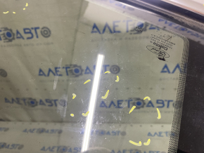 Window blind glass rear left Ford C-max MK2 13-18 one chrome, scratches on chrome, scratches on glass
