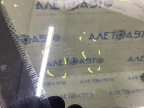 Window blind glass rear left Ford C-max MK2 13-18 one chrome, scratches on chrome, scratches on glass