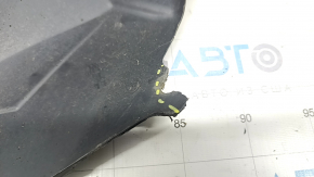 Front right fender liner Volvo XC90 16-22 is dented, torn
